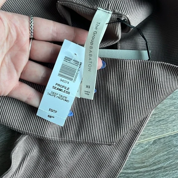 NWT The Group by Babaton Profile Seamless Leggings - Picture 3 of 4